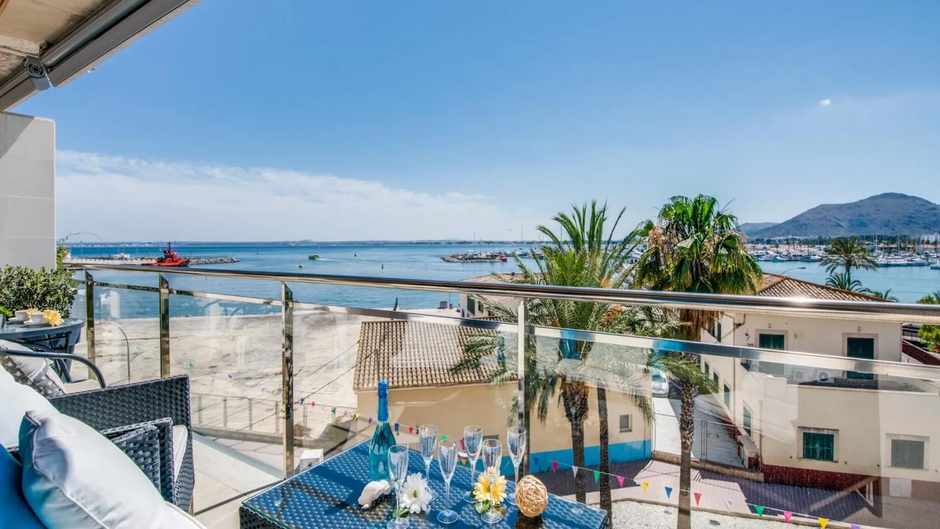 Modern Apartment In Puerto De Alcudia